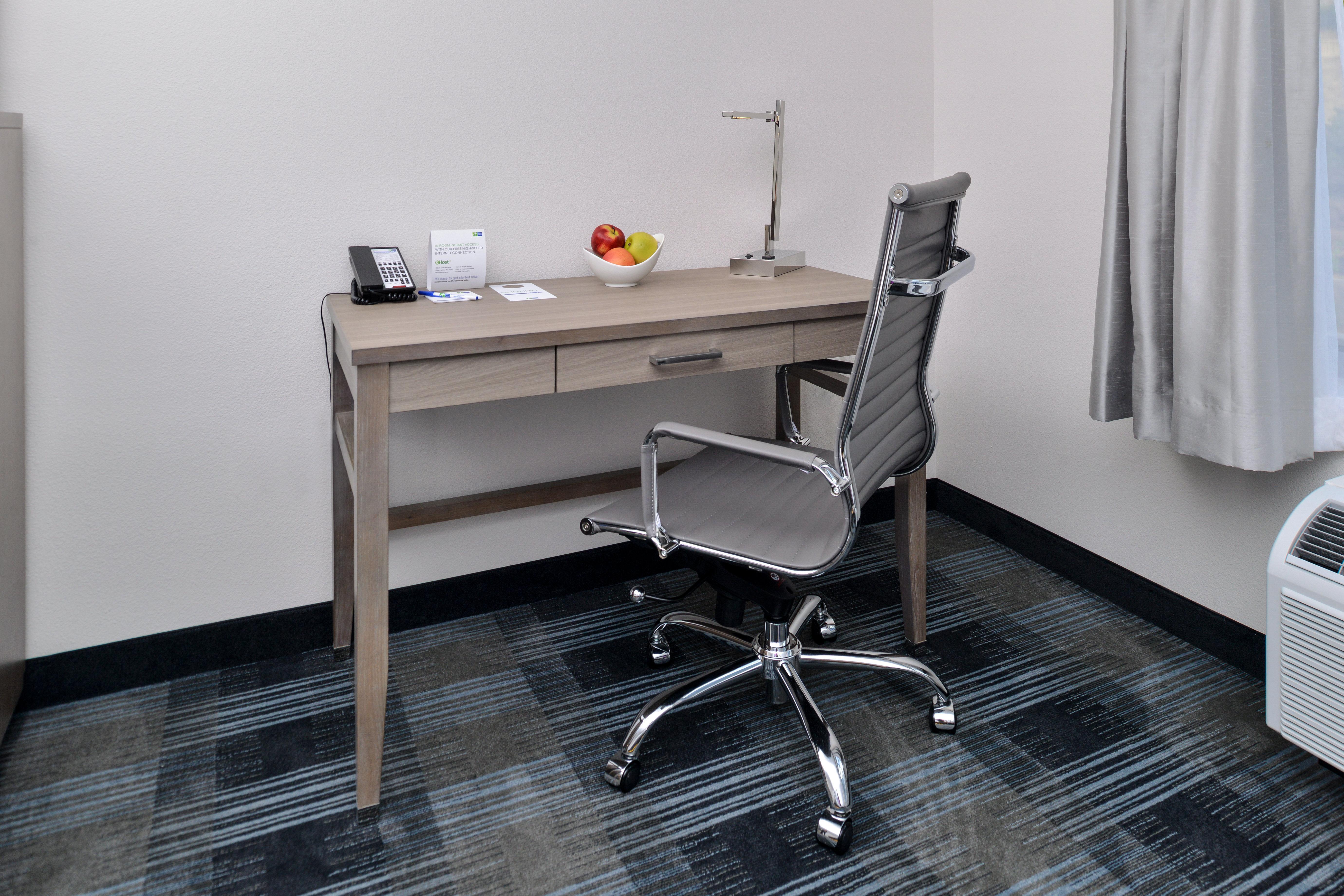Holiday Inn Express & Suites San Diego - Mission Valley By Ihg Eksteriør billede
