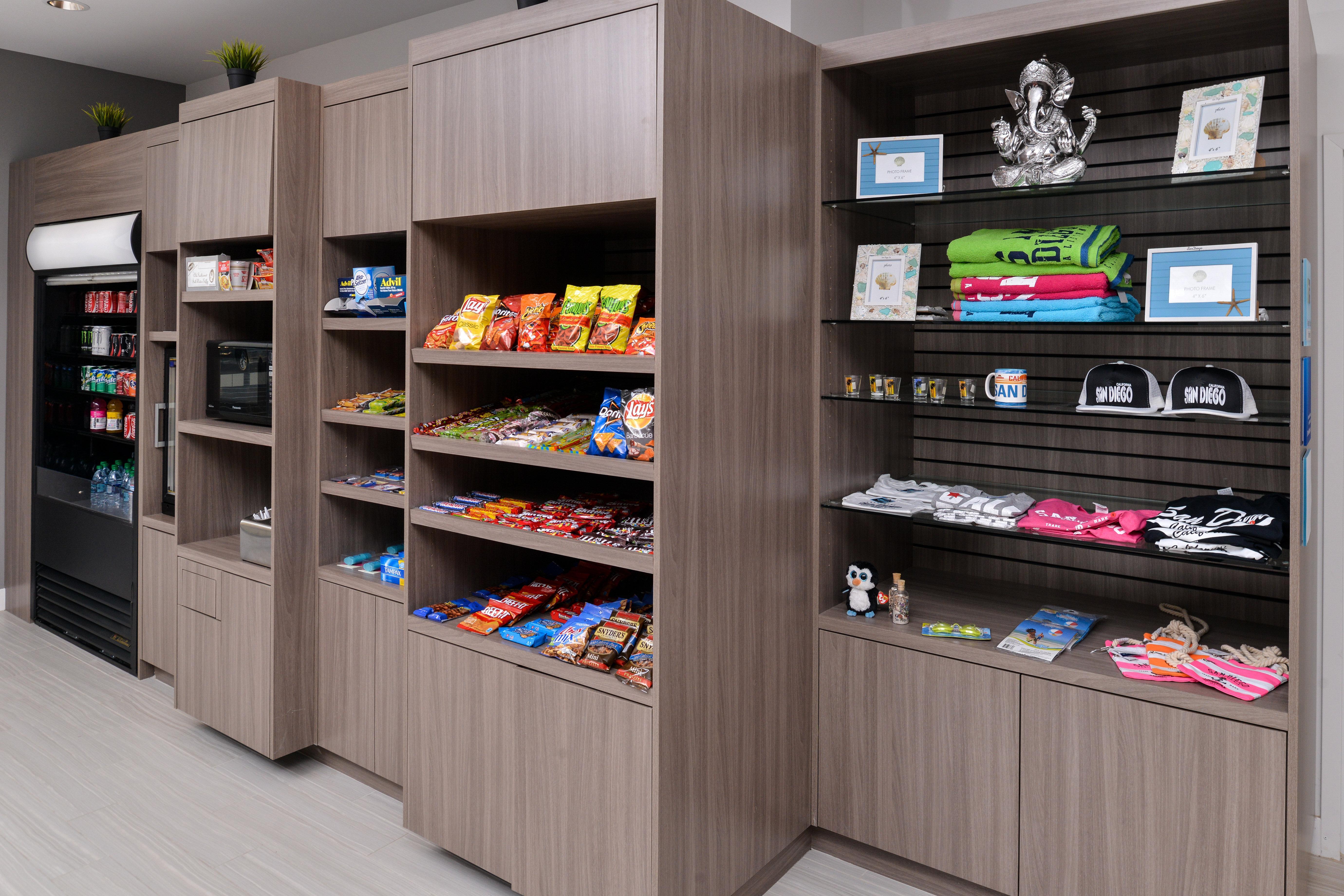 Holiday Inn Express & Suites San Diego - Mission Valley By Ihg Eksteriør billede