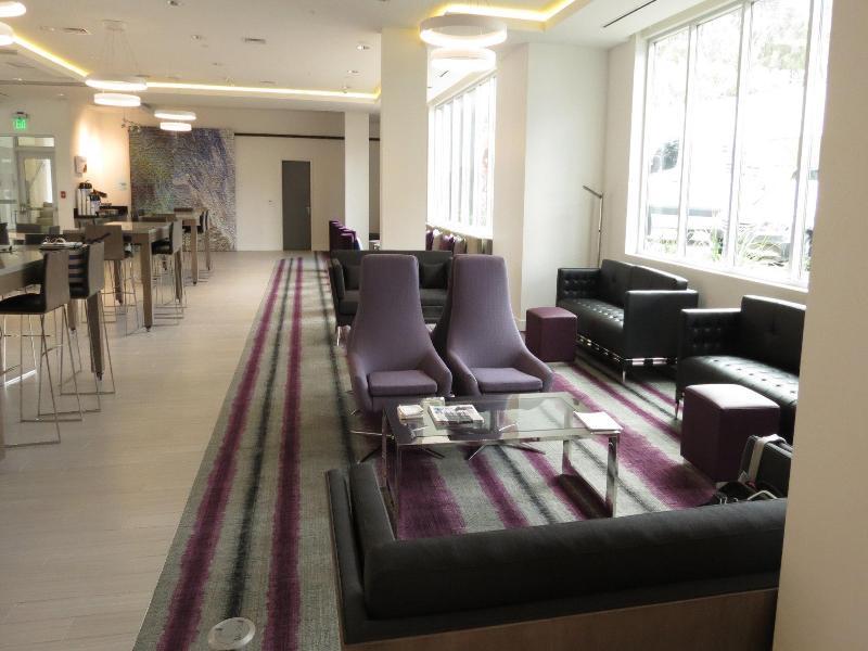 Holiday Inn Express & Suites San Diego - Mission Valley By Ihg Eksteriør billede
